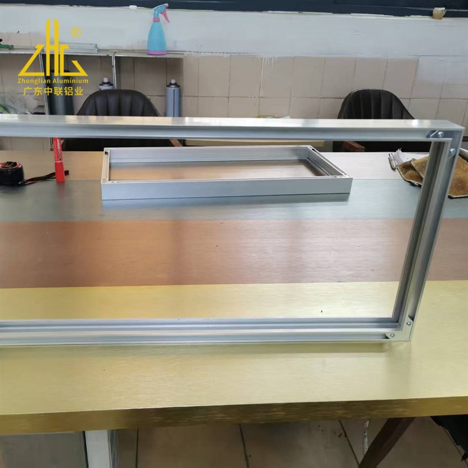 Welded Aluminum Photo Frames (16)