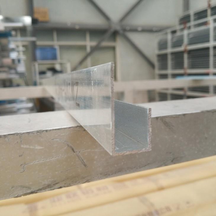 ISO Anodized Extruded Aluminum J Channel Factory Made in China